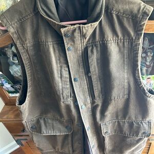 Ridge cut Men’s Toughwear Vest. Make An Offer!!